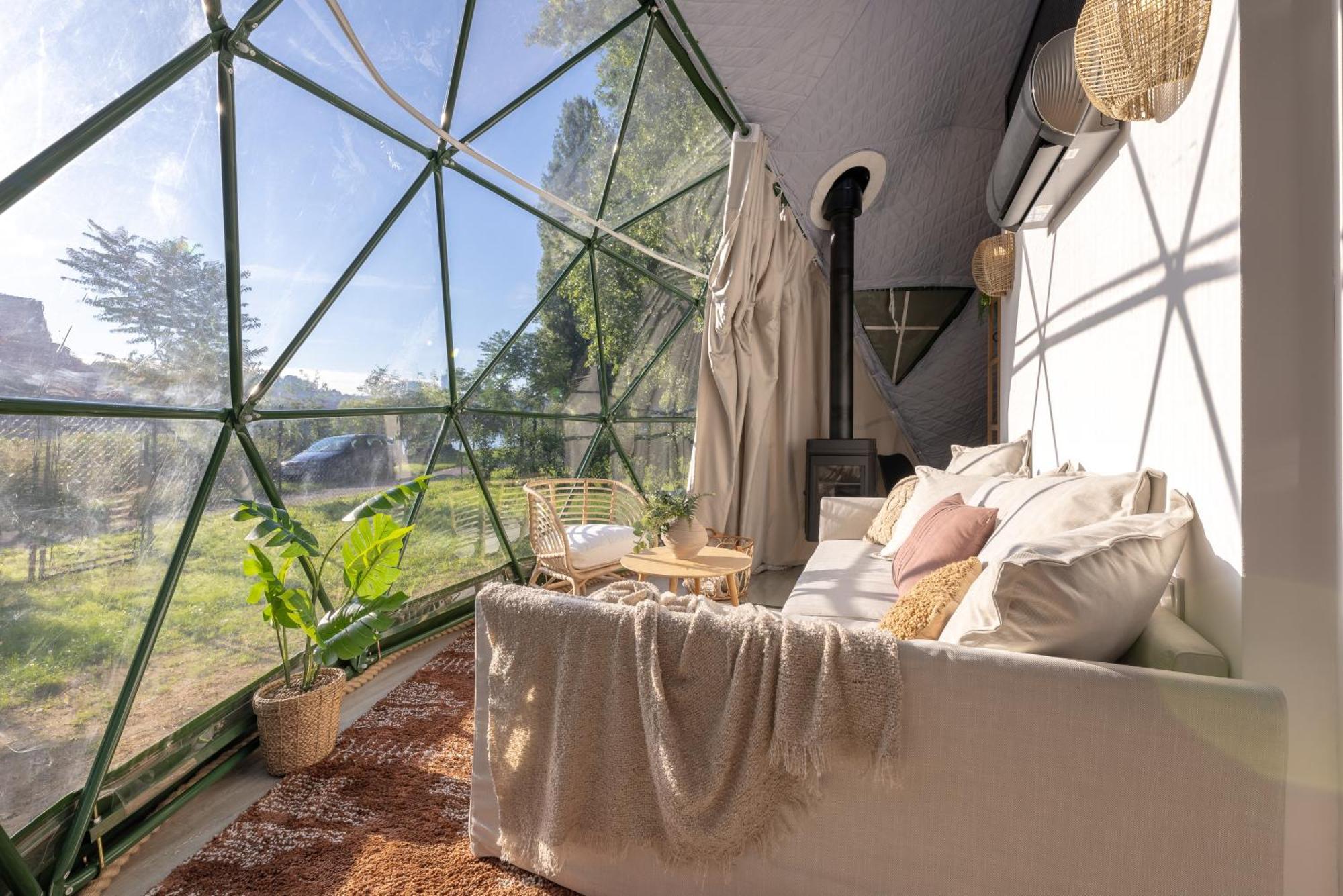 Glamping Escape To The Stars Under Skyline Glamping *